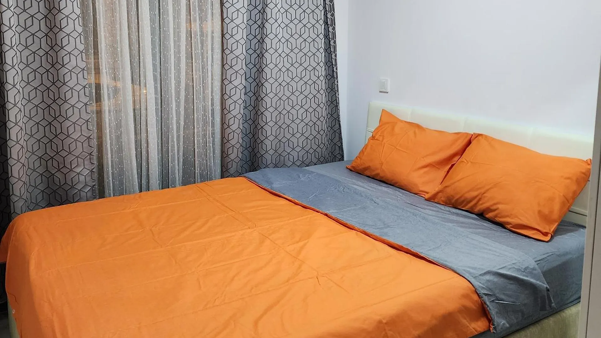 Taksim Square Residence, Two Bedrooms, Pool Sauna Gym Istanbul